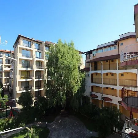 Menada Alfa Apartment Nesebar
